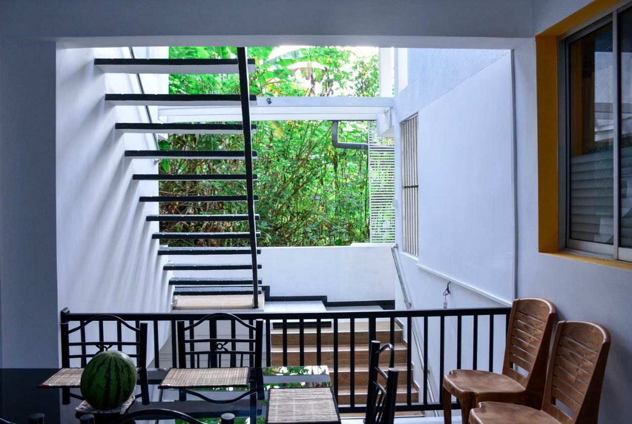 Ceylon Saradiel Home Stay Mawanella Buitenkant foto